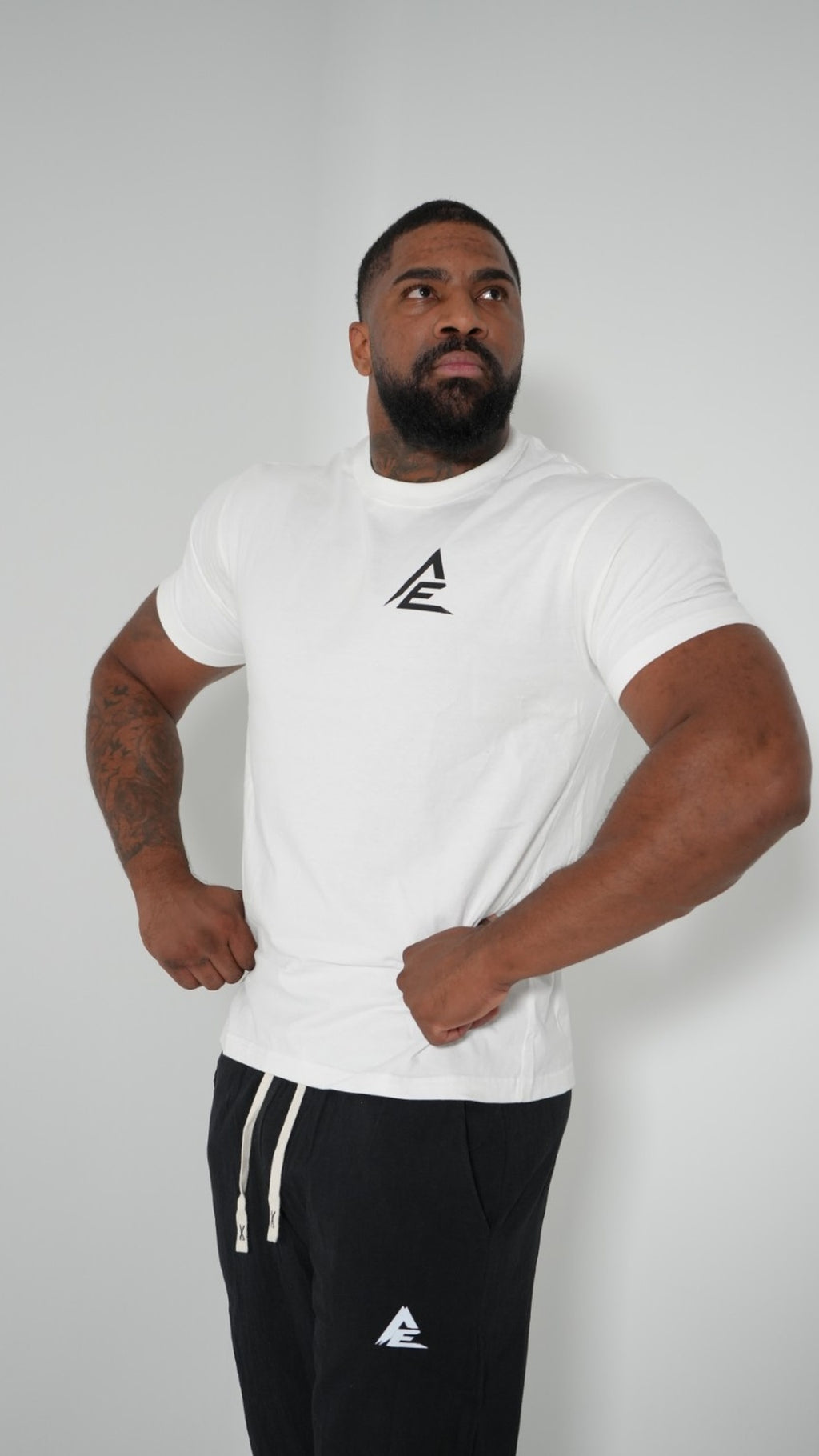 LEGACY OVERSIZED T-SHIRT - WHITE
